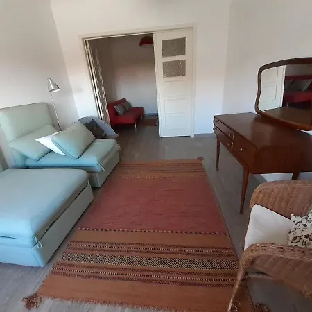 Vintage Top Roof Apartment Apartment Lisbon